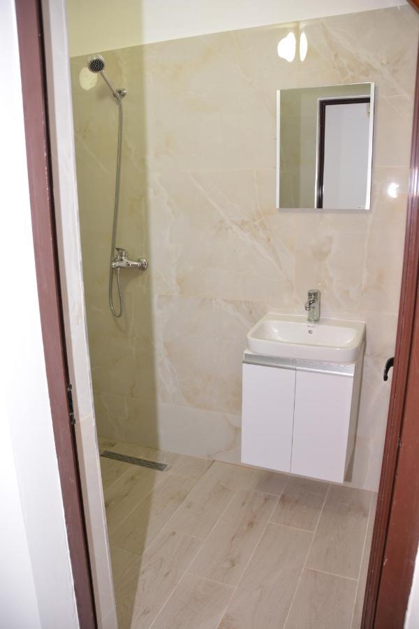 Mico'S Apartments Vlorë Eksteriør billede