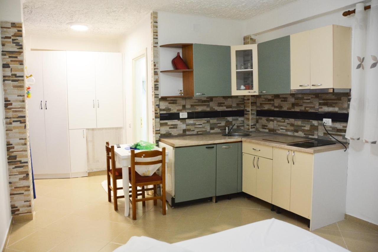 Mico'S Apartments Vlorë Eksteriør billede