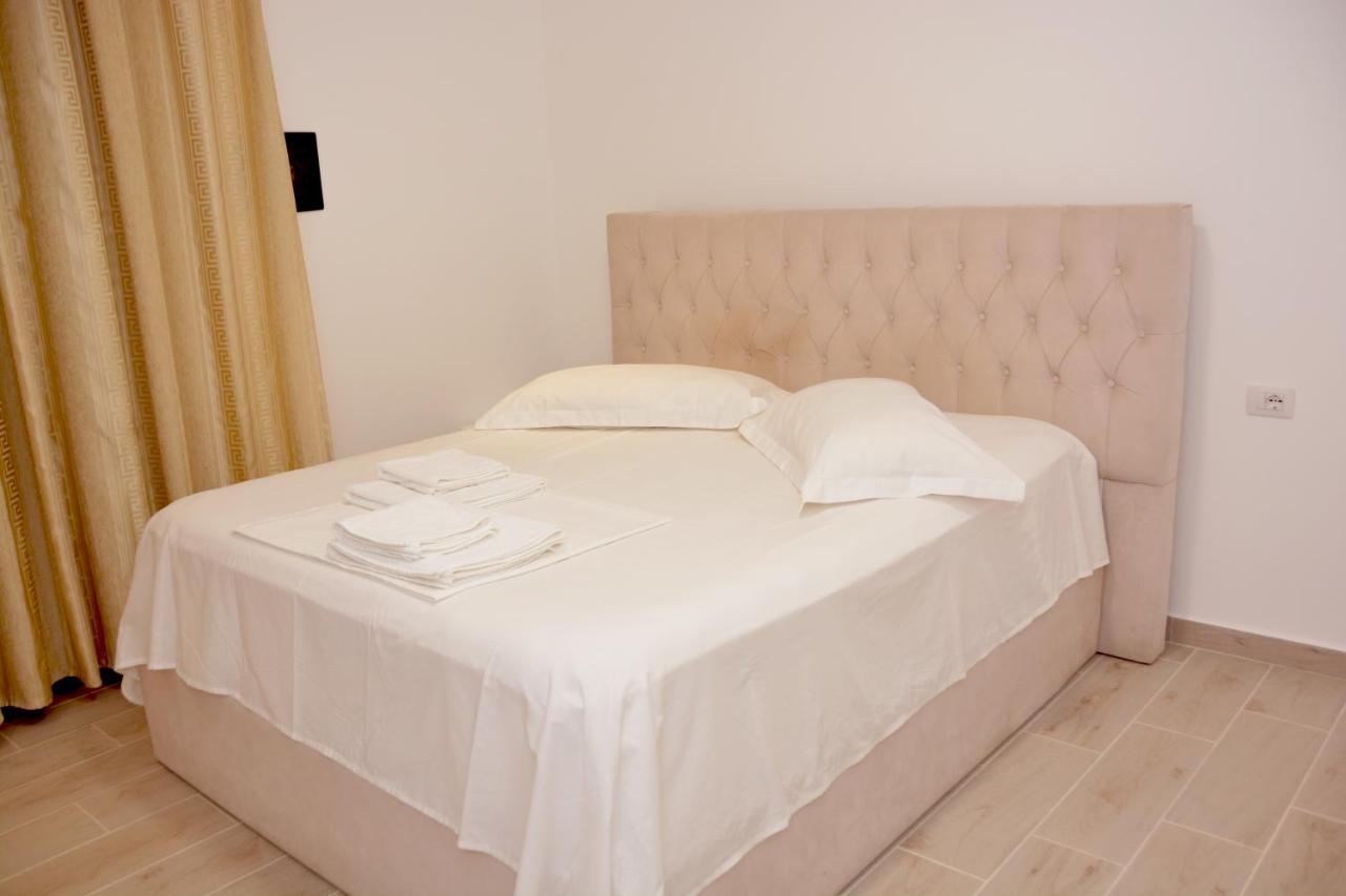 Mico'S Apartments Vlorë Eksteriør billede