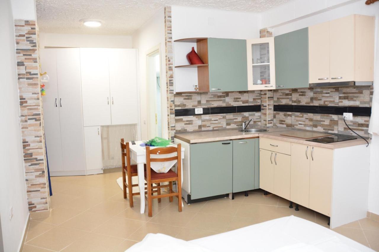 Mico'S Apartments Vlorë Eksteriør billede