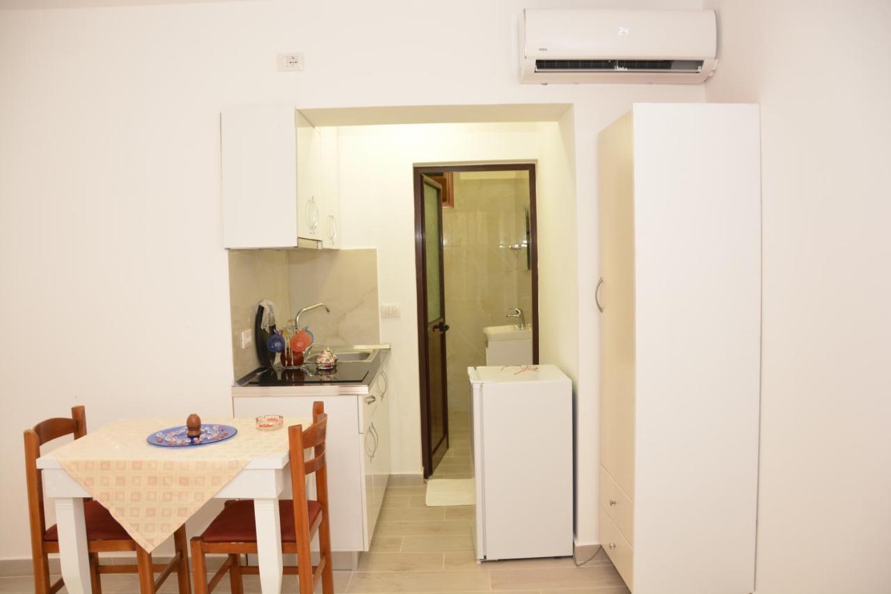 Mico'S Apartments Vlorë Eksteriør billede