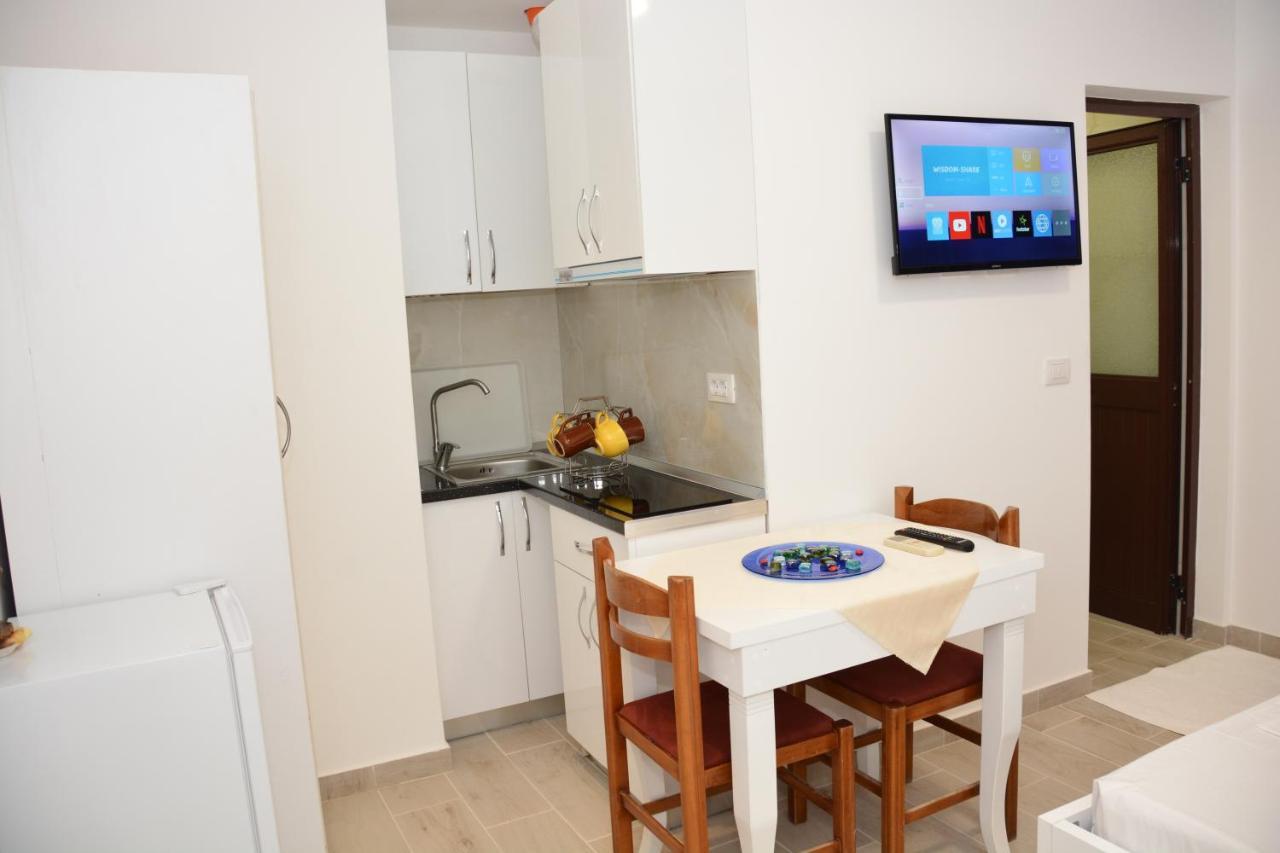 Mico'S Apartments Vlorë Eksteriør billede