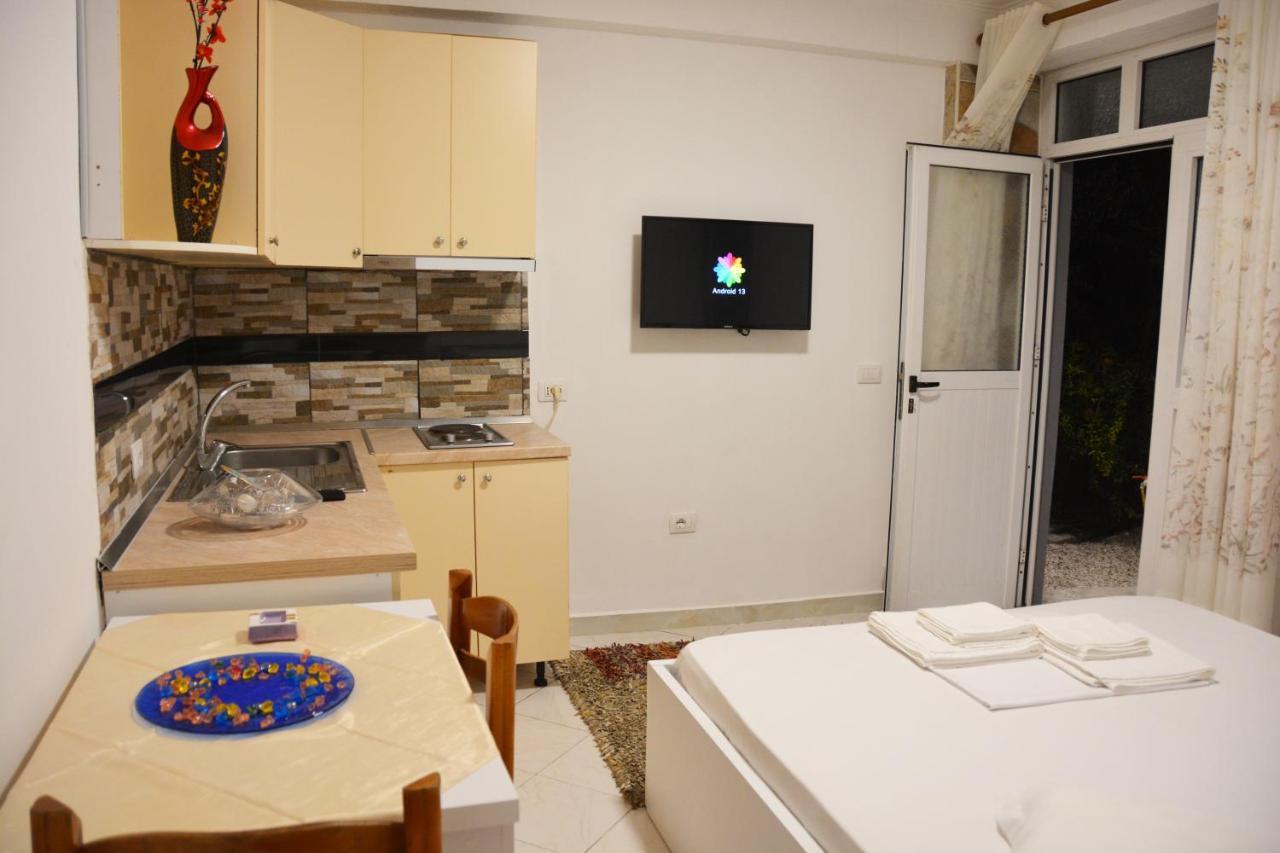Mico'S Apartments Vlorë Eksteriør billede