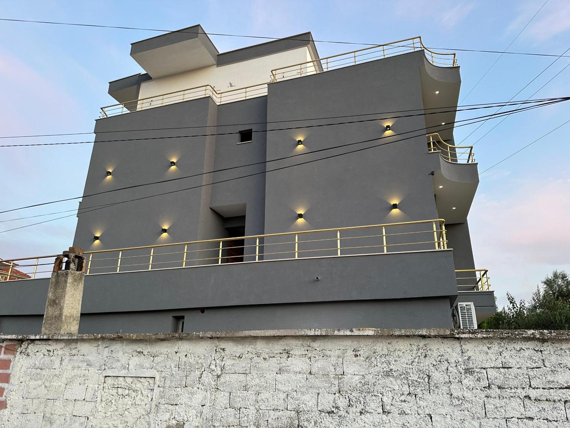 Mico'S Apartments Vlorë Eksteriør billede